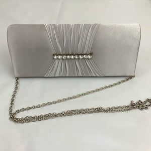 Gunne Sax by Jessica McClintock Evening Bag Clutch Silver/Gray Rhinestones EUC